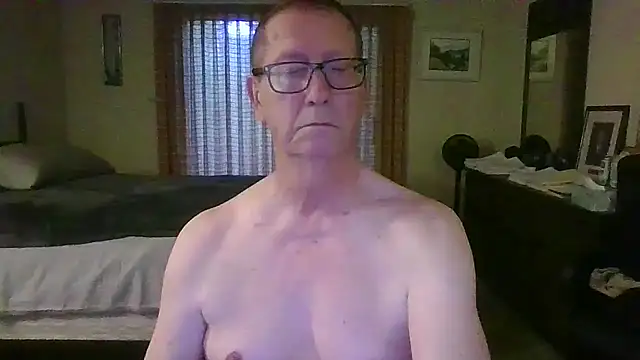 Snapshot of camminmichaellll chatting on 23, 3, 2026 camminmichaellll online show from 23, 3, 2026
