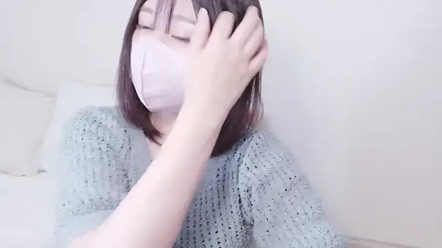 Snapshot of mi__san chatting on 6, 5, 2026 mi san online show from 6, 5, 2026