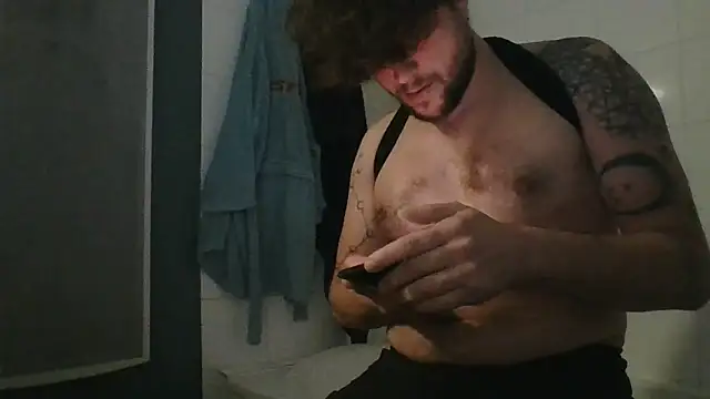 Titilouonlyf69 online show from 25, 2, 2026