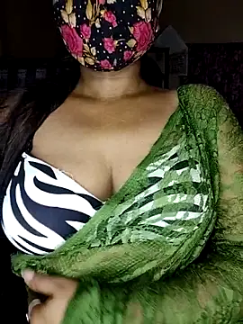 Snapshot of Love143A chatting on 20, 5, 2026 Love143A online show from 20, 5, 2026