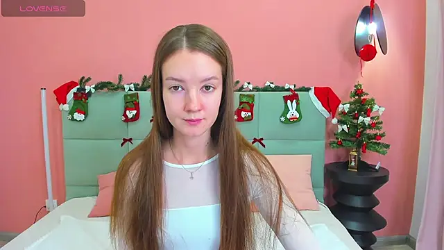 LoraSunnyy online show from 3, 12, 2025