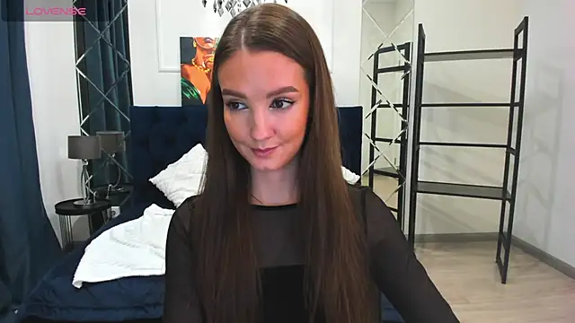 LoraSunnyy online show from 26, 11, 2025