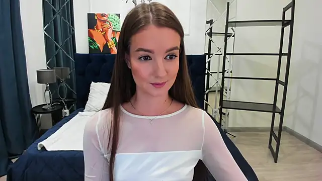Snapshot of LoraSunnyy chatting on 7, 5, 2026 LoraSunnyy online show from 7, 5, 2026