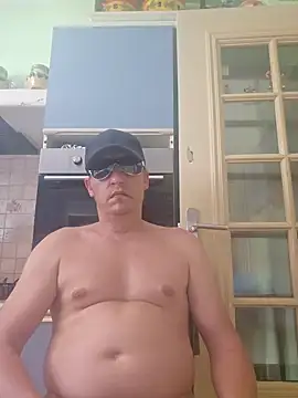 Snapshot of justeadeux chatting on 9, 9, 2025 justeadeux online show from 9, 9, 2025