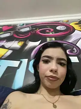 valentinagomez17 online show from 7, 2, 2026