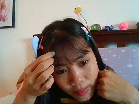 AnnewithanE online show from 19, 10, 2025