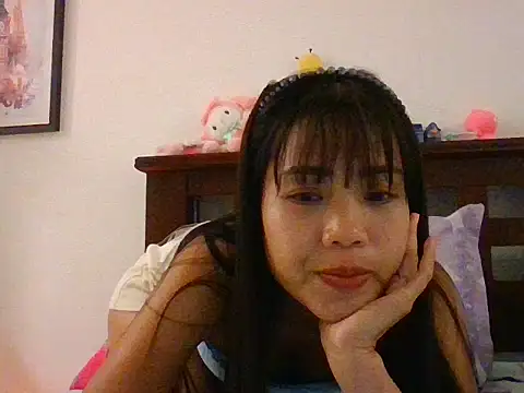 AnnewithanE online show from 24, 10, 2025