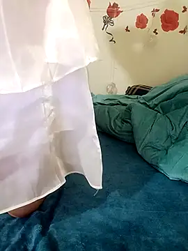 Snapshot of Onni_19 chatting on 23, 11, 2025 Onni 19 online show from 23, 11, 2025