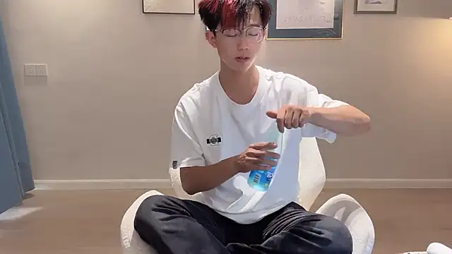 STxuguanhan online show from 1, 10, 2025