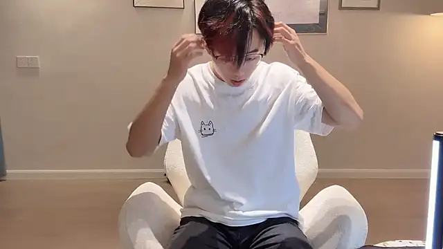 STxuguanhan online show from 25, 9, 2025