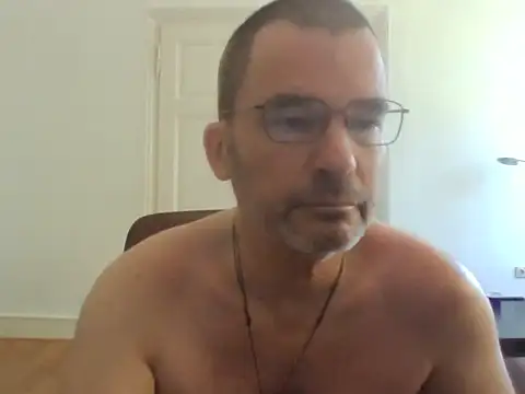 Snapshot of stallionrider88 chatting on 25, 5, 2026 stallionrider88 online show from 25, 5, 2026