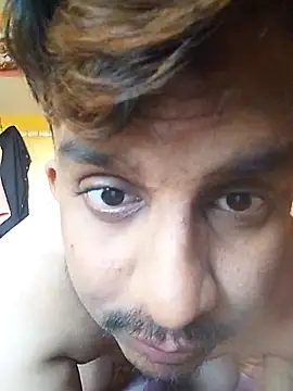 Snapshot of Nihaal17 chatting on 1, 12, 2025 Nihaal17 online show from 1, 12, 2025