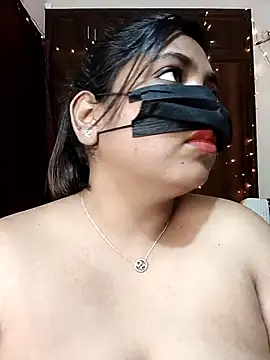 Snapshot of tamilrohini chatting on 18, 12, 2025 tamilrohini online show from 18, 12, 2025