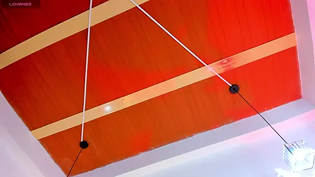 GabbieMonson online show from 15, 4, 2026