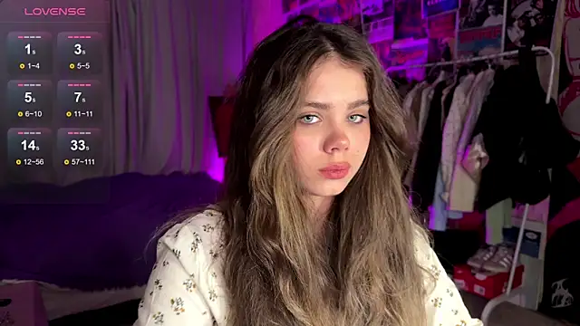 PinkiRay online show from 18, 9, 2025