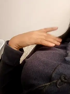 Snapshot of rozar69x chatting on 26, 9, 2025 rozar69x online show from 26, 9, 2025
