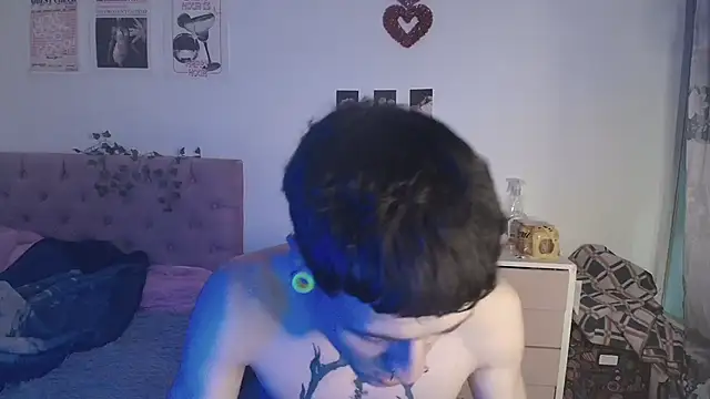2cyboy  online show from 21, 9, 2025