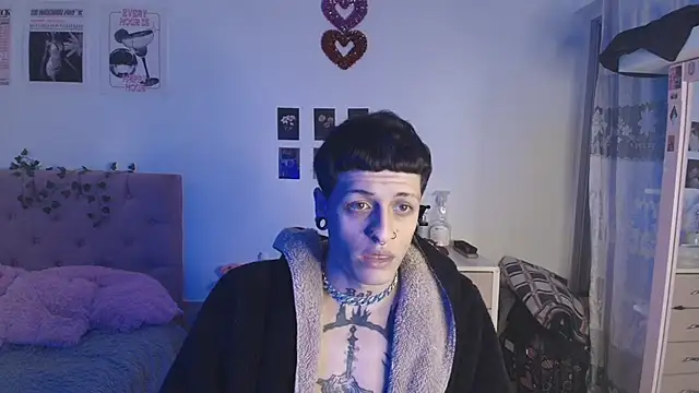 2cyboy  online show from 30, 9, 2025
