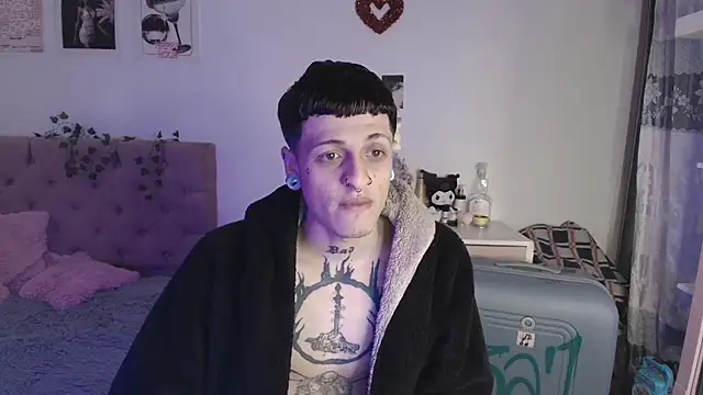 2cyboy  online show from 16, 9, 2025