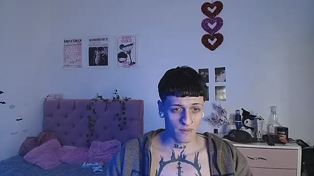 2cyboy  online show from 11, 9, 2025