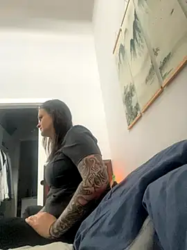 Snapshot of sinfful-secrets@xh chatting on 22, 10, 2025 sinfful-secretsxh online show from 22, 10, 2025