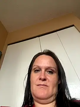 Snapshot of sinfful-secrets@xh chatting on 1, 12, 2025 sinfful-secretsxh online show from 1, 12, 2025