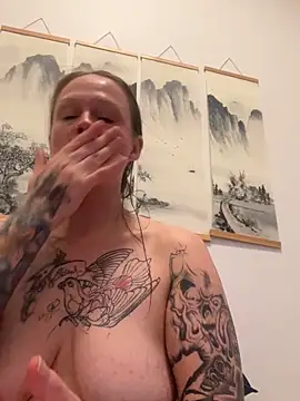 Snapshot of sinfful-secrets@xh chatting on 25, 11, 2025 sinfful-secretsxh online show from 25, 11, 2025