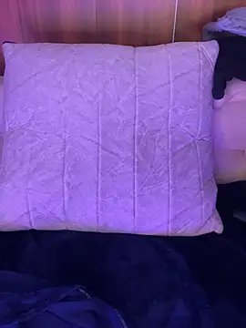 Mya lorenz online show from 13, 2, 2026