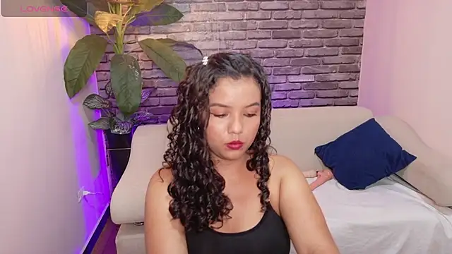 alicee revess online show from 6, 10, 2025