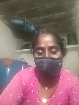 Snapshot of Mahi9696 chatting on 18, 10, 2025 Mahi9696 online show from 18, 10, 2025