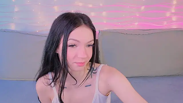 Loona Eclipse online show from 31, 1, 2026