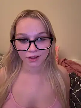 xoxokayy18 online show from 11, 9, 2025