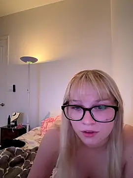 xoxokayy18 online show from 12, 9, 2025