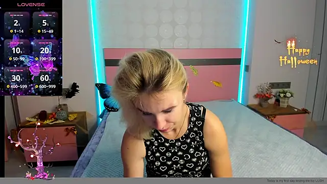 MeryMidnight online show from 3, 11, 2025