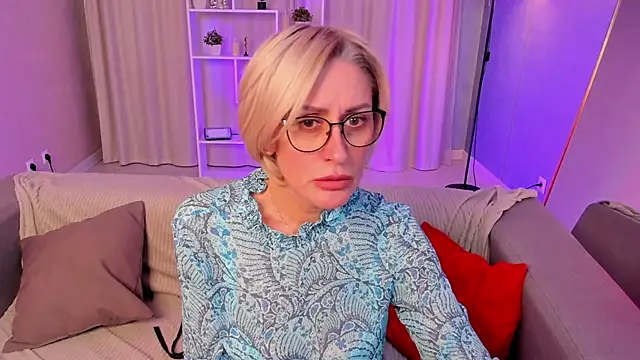 PamellaMurphy online show from 28, 10, 2025