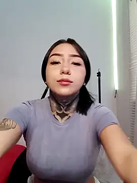 Dullcemariia 1s online show from 3, 10, 2025