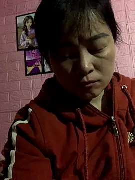 Snapshot of Star-sweet chatting on 22, 10, 2025 Star-sweet online show from 22, 10, 2025