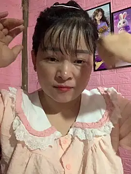 Snapshot of Star-sweet chatting on 23, 11, 2025 Star-sweet online show from 23, 11, 2025