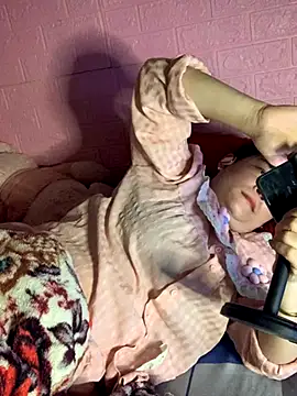 Snapshot of Star-sweet chatting on 17, 11, 2025 Star-sweet online show from 17, 11, 2025