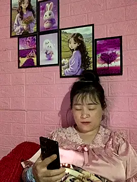 Snapshot of Star-sweet chatting on 1, 11, 2025 Star-sweet online show from 1, 11, 2025