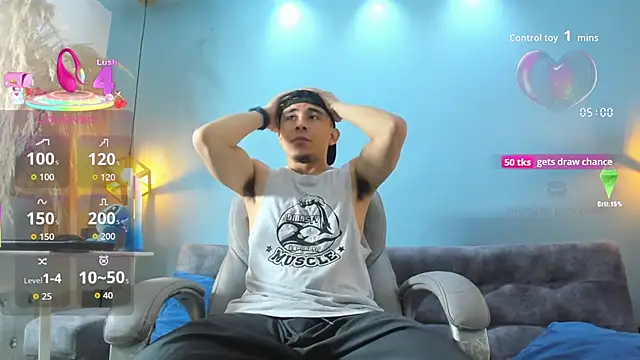 Snapshot of Eross_Santy chatting on 7, 11, 2025 Eross Santy online show from 7, 11, 2025