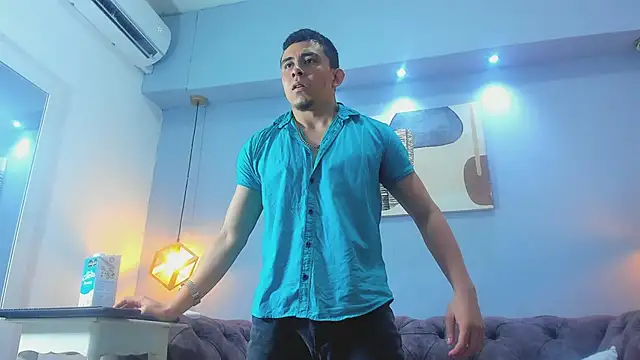 Snapshot of Eross_Santy chatting on 11, 6, 2026 Eross Santy online show from 11, 6, 2026