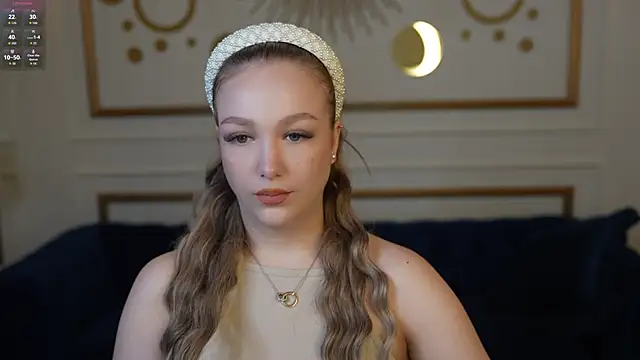 Snapshot of Ella_054 chatting on 16, 10, 2025 Ella 054 online show from 16, 10, 2025