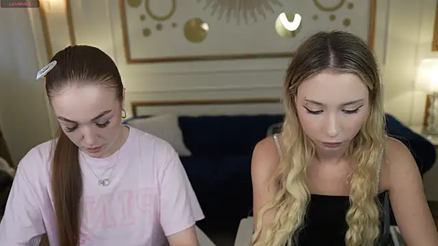 Ella 054 online show from 19, 4, 2026