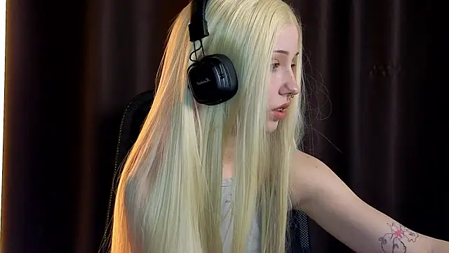 YukiMisa online show from 7, 1, 2026