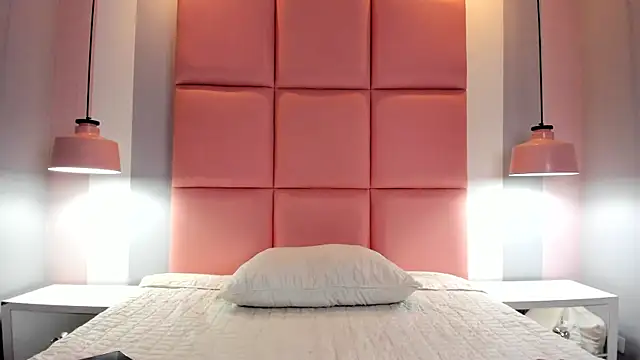 CarolinaFerrer online show from 7, 10, 2025