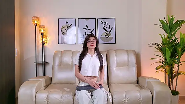 Violeta Foxz online show from 15, 10, 2025