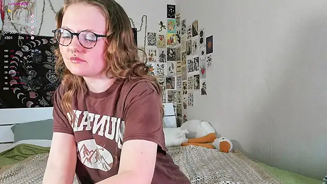 WonderConnie1 online show from 16, 11, 2025