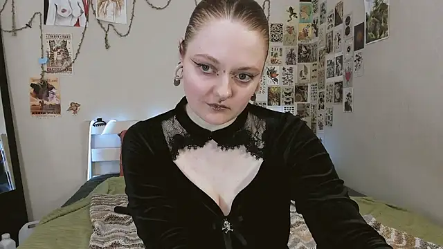 WonderConnie1 online show from 28, 5, 2026