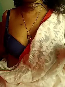 Snapshot of monaa-darling chatting on 17, 9, 2025 monaa-darling online show from 17, 9, 2025